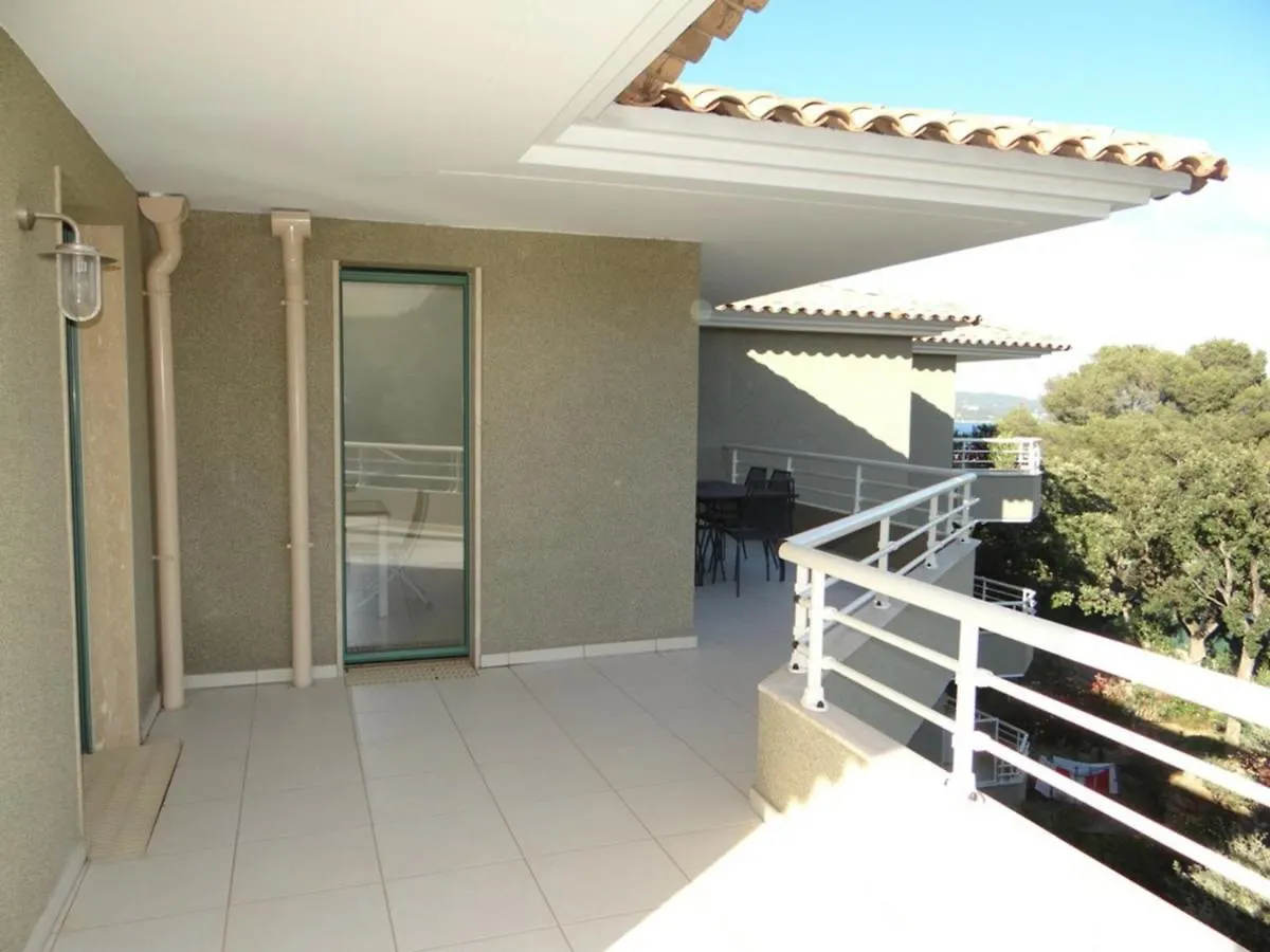 Lejlighed Superbe Penthouse T3 Climatise Avec Garage A Cavalaire-Sur-Mer - Fr-1-100-226 Frankrig